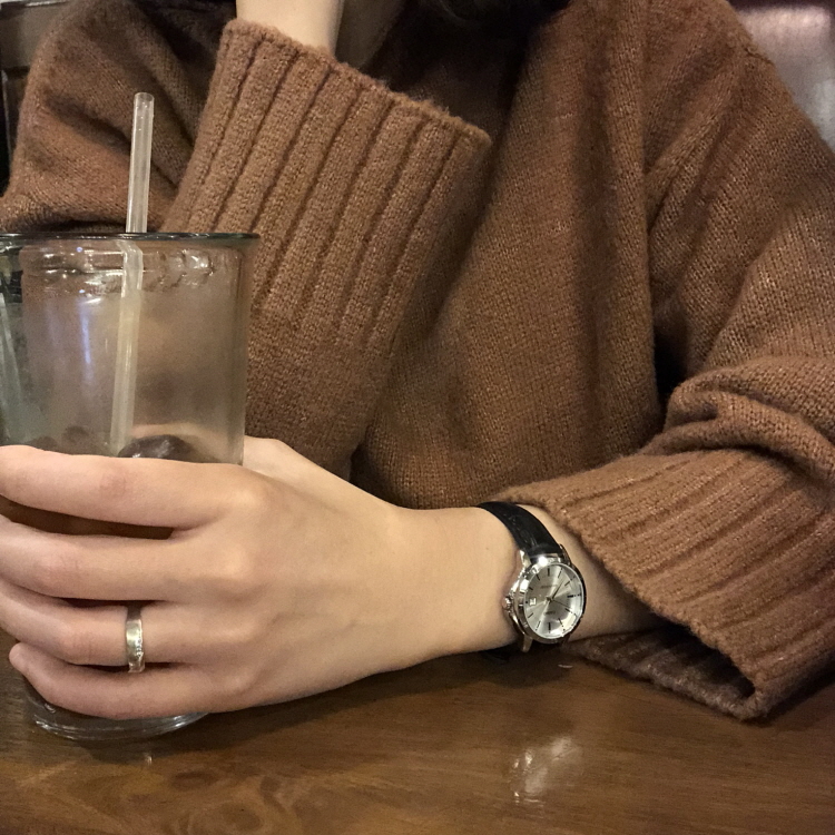 <b><p>Casio Genuine couple ather wch Gift Valt's</p></b><b><p>カシオ 本物 カップル レザー 腕時計 ギフト バレンタインデー ホワイト 恋人</p></b><br /><br /><p align='center'>