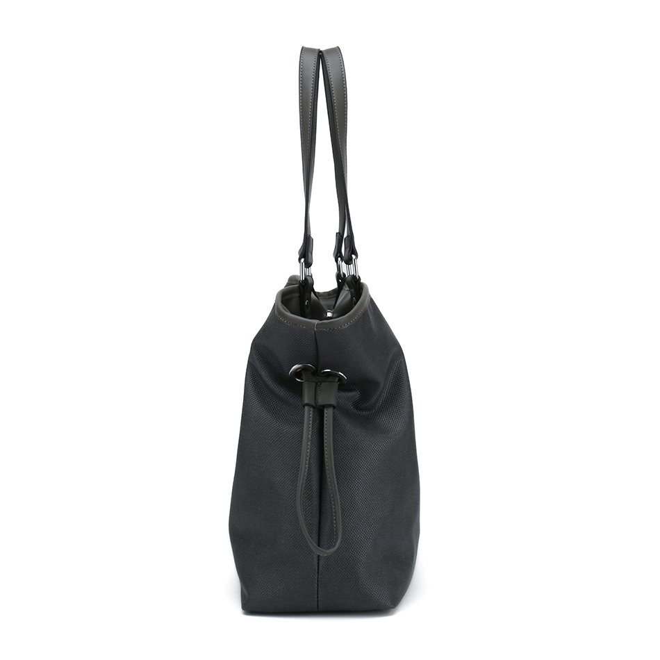 <b><p>Lightweight shoulder bag</p></b><b><p>軽いショルダーバッグ絹織物</p></b><br /><br /><p align='center'>