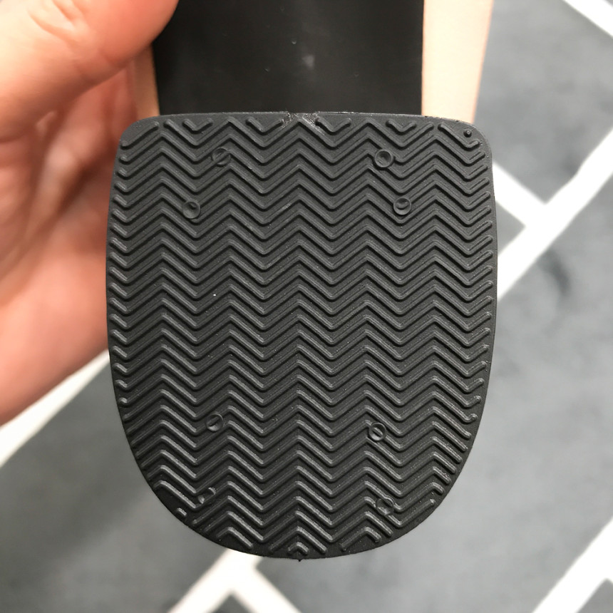 <b><p>Mourning Korean Rnd nose Middle heel pump</p></b><b><p>無排 韓国語 円形の鼻 ミドルヒール パンプス 靴 きれいな 簡単スタイル シル</p></b><br /><br /><p align='center'>