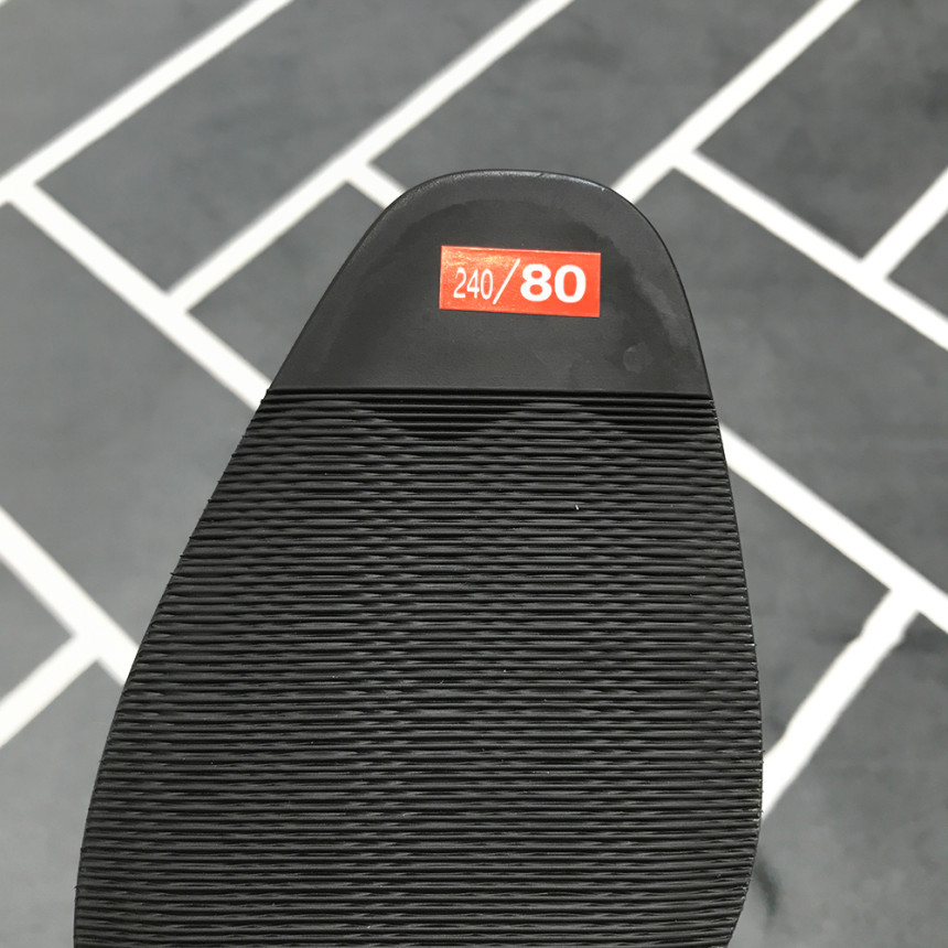 <b><p>Mourning Korean Rnd nose Middle heel pump</p></b><b><p>無排 韓国語 円形の鼻 ミドルヒール パンプス 靴 きれいな 簡単スタイル シル</p></b><br /><br /><p align='center'>