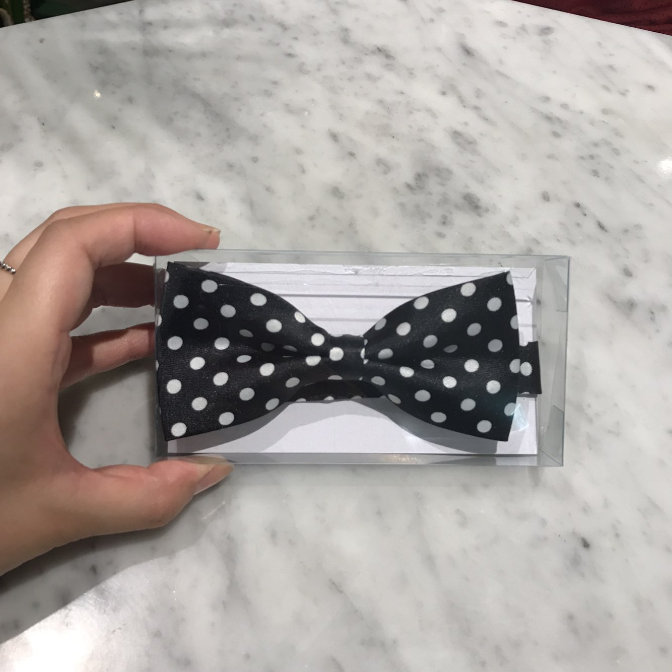 <b><p>Black bow tie Korean Self-Wedding Bthday</p></b><b><p>黒蝶ネクタイ 韓国語 セルフウェディング 初誕生日 各種イベントに スーパーグレイッ</p></b><br /><br /><p align='center'>