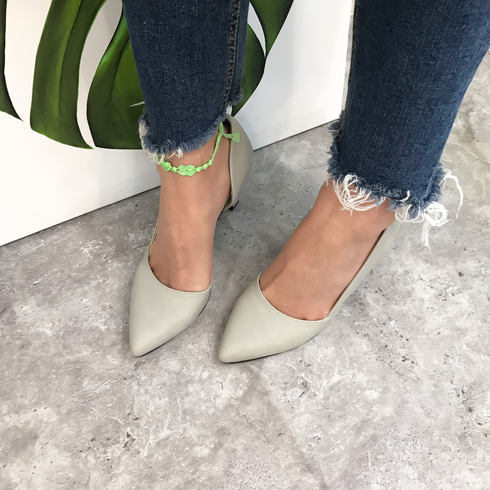 <b><p>Mourning Korean Stiletto pump high heel Good</p></b><b><p>無排 韓国語 スティレット パンプス ハイヒール ポイントサイクル良い スタイリッシュ</p></b><br /><br /><p align='center'>