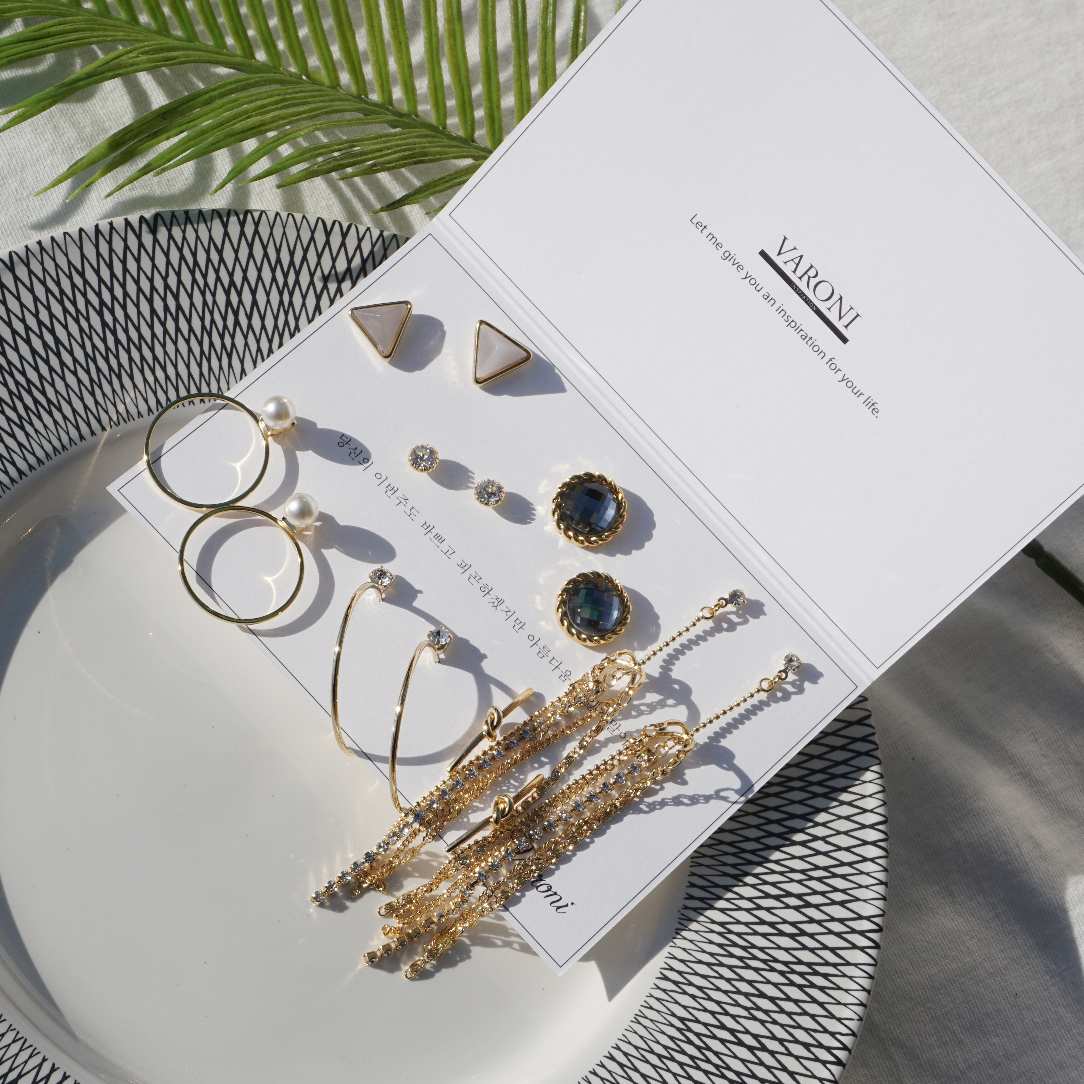 <b><p>gold Barney handmade week Wom ering Set package</p></b><b><p>ゴールド バローニ ハンドメイド 一週間 女性 イヤリング セット パッケージ ギフト</p></b><br /><br /><p align='center'>