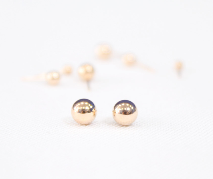 <b><p>14K Ball earrings yeow Rose Gold k shopp</p></b><b><p>14K ボールのイヤリング イエロー ズゴド kの金 kモ kデイリー</p></b><br /><br /><p align='center'>