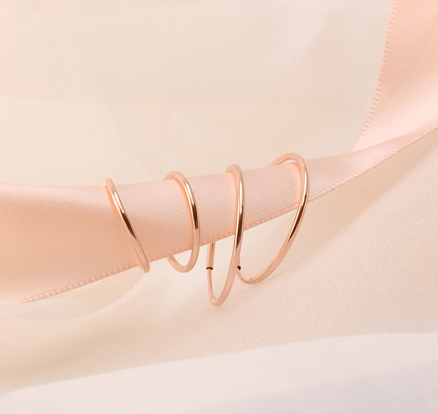 <b><p>14k thin gold earrg Twenties wom Mi Small</p></b><b><p>14k 薄い ゴールド イヤリング 20代の女性 ミニ 小さな 四季 シンプルな</p></b><br /><br /><p align='center'>