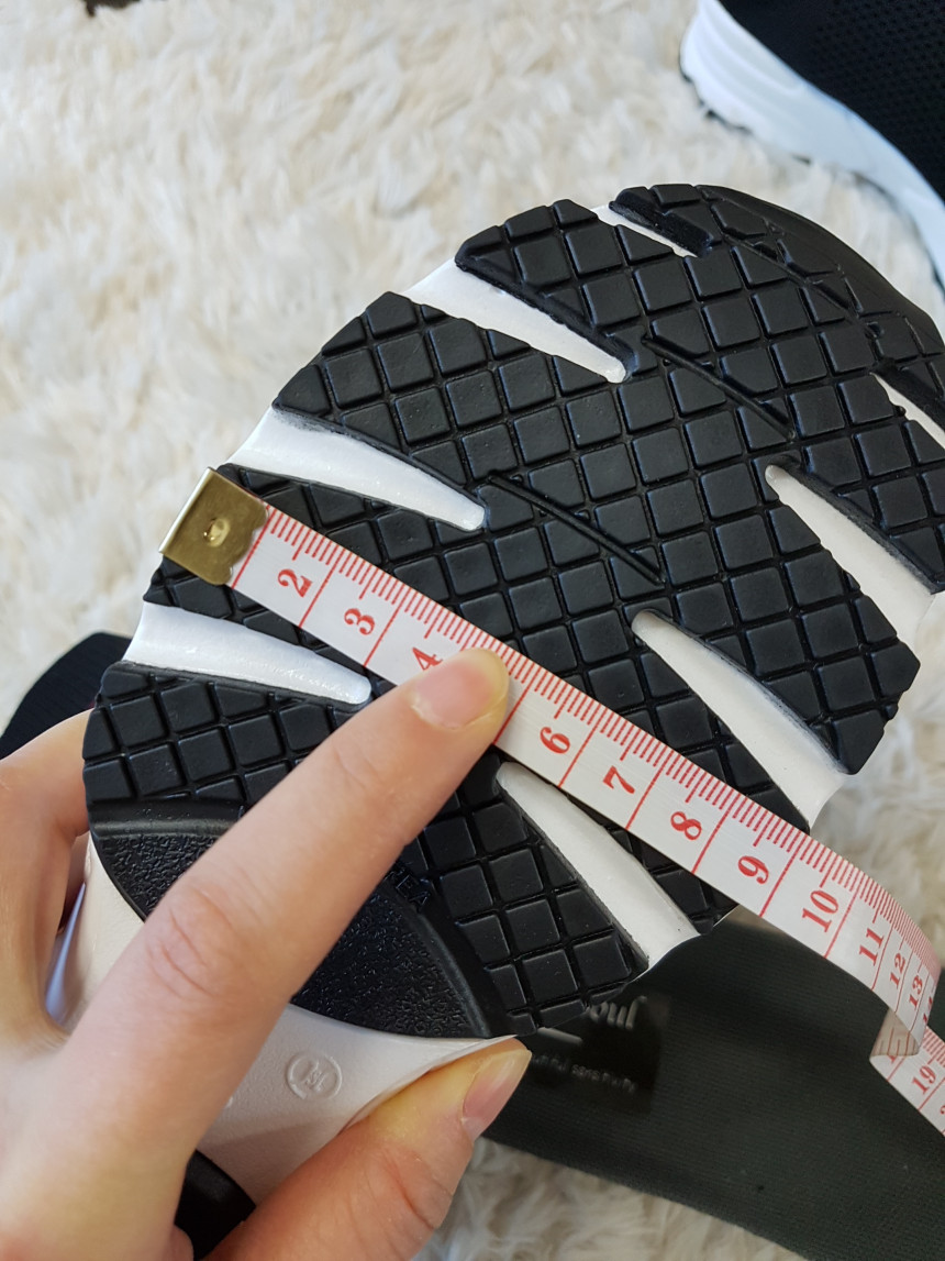 <b><p>Korean Sp Socks Snkers Height Ale Slip-on</p></b><b><p>韓国語 スパン サックス スニーカー 身長 足首 スリップオン ニット アンクル</p></b><br /><br /><p align='center'>