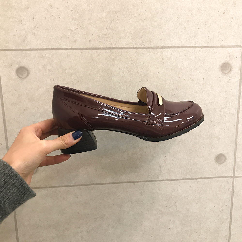 <b><p>Mourning Korean enamel Gold Height loafers</p></b><b><p>無排 韓国語 エナメル 金工 身長 ローファー かわいいスタイル 女性カジュアル</p></b><br /><br /><p align='center'>