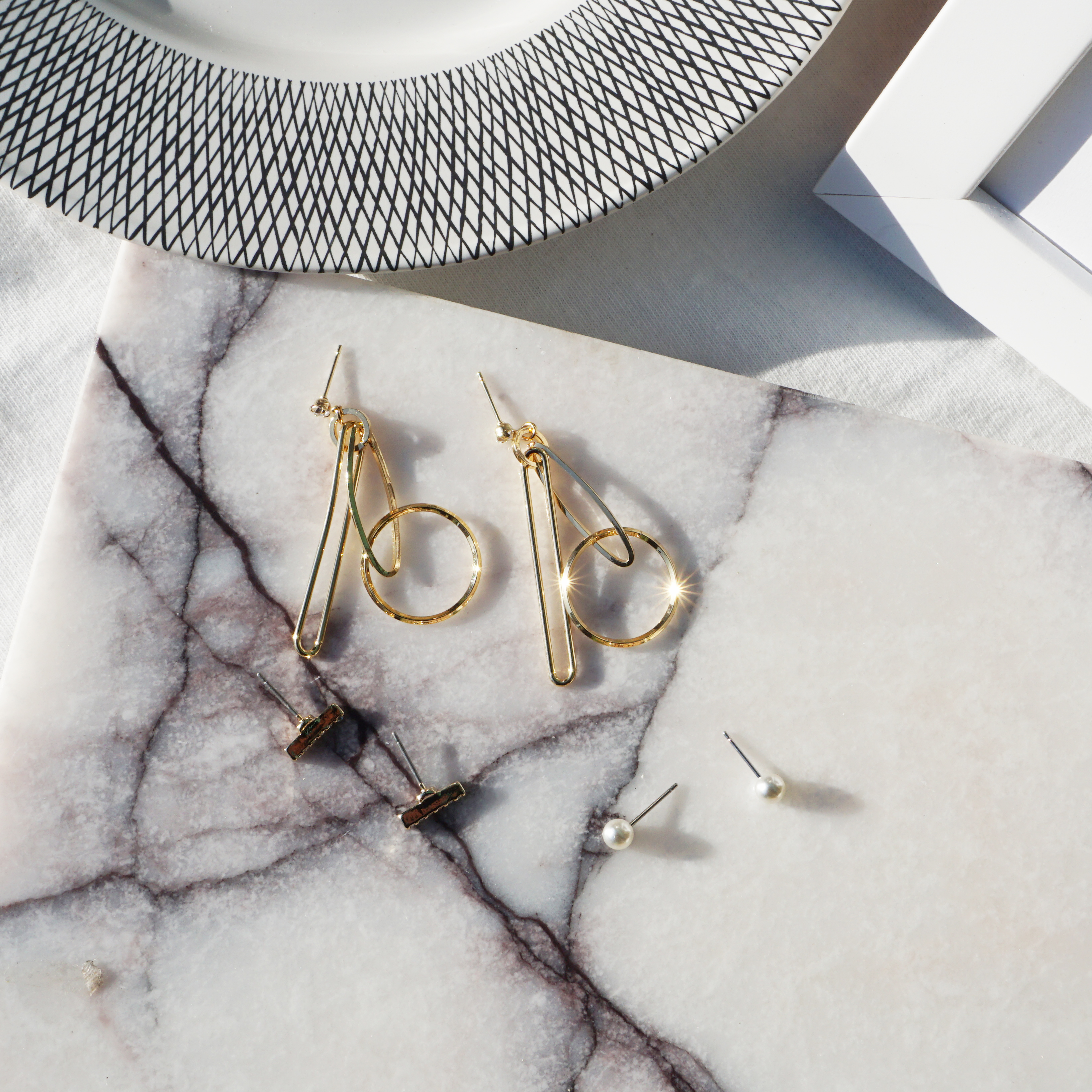 <b><p>gold Barney handmade week Wom ering Set package</p></b><b><p>ゴールド バローニ ハンドメイド 一週間 女性 イヤリング セット パッケージ ギフト</p></b><br /><br /><p align='center'>