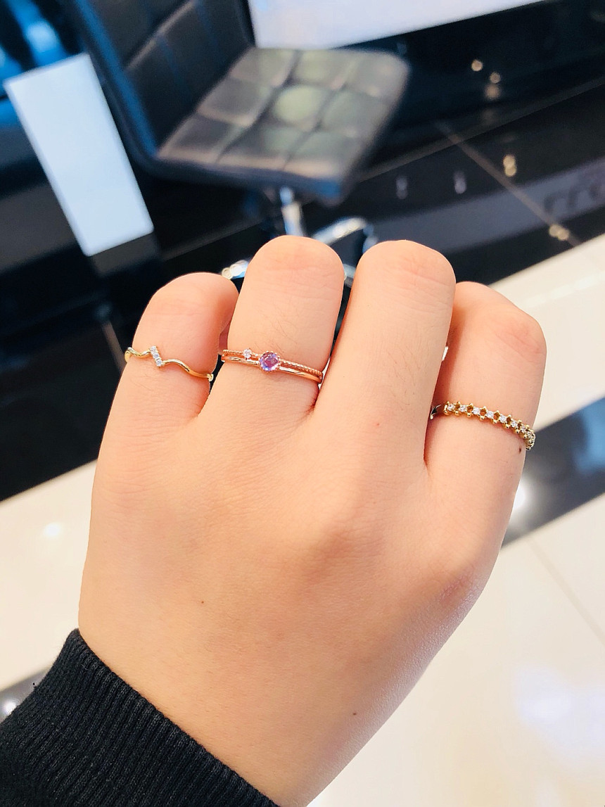 <b><p>Lloyd 10k Birthstone Friendship ng LRT18006T</p></b><b><p>ロイド 10k 誕生石 友情リング LRT18006T 20代 女性 中高生 卒業式</p></b><br /><br /><p align='center'>