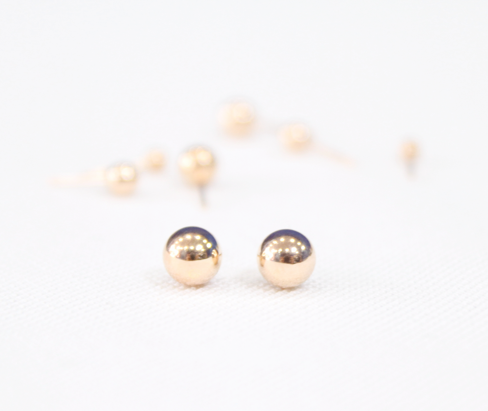 <b><p>14K Ball earrings yeow Rose Gold k shopp</p></b><b><p>14K ボールのイヤリング イエロー ズゴド kの金 kモ kデイリー</p></b><br /><br /><p align='center'>