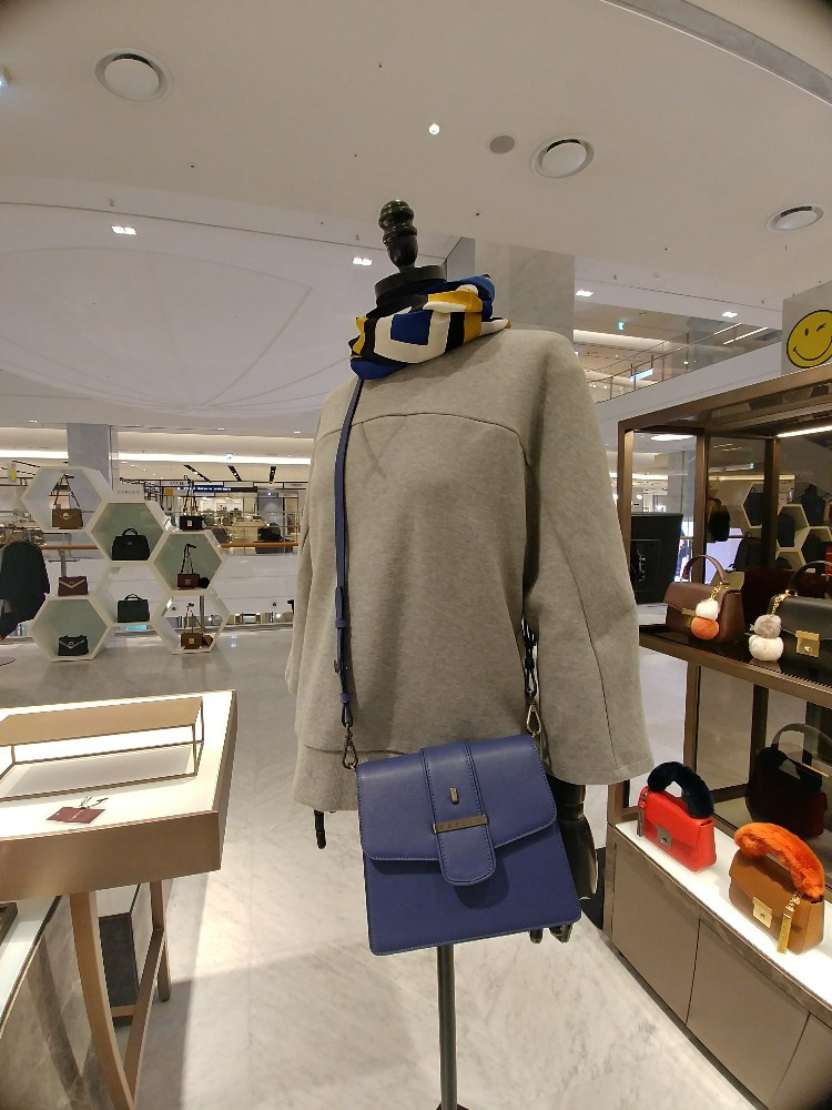 <b><p>Carlin New Hester Back H77362010 Atndance</p></b><b><p>カーリンニューヘスターバックH77362010出勤ファッション卒業式キュートミニサイズのクロスバック</p></b><br /><br /><p align='center'>