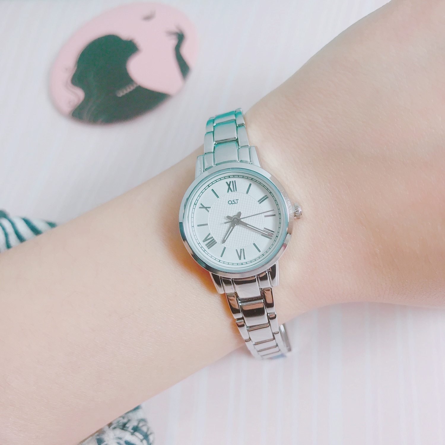 <b><p>OST Classique Couple Metal Watch lver OTC117707FSS</p></b><b><p>OSTクラスシックカップルメタル時計 シルバー OTC117707FSS 27T</p></b><br /><br /><p align='center'>