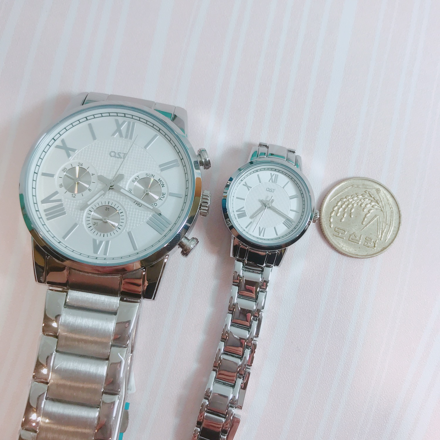 <b><p>OST Classique Couple Metal Watch lver OTC117707FSS</p></b><b><p>OSTクラスシックカップルメタル時計 シルバー OTC117707FSS 27T</p></b><br /><br /><p align='center'>