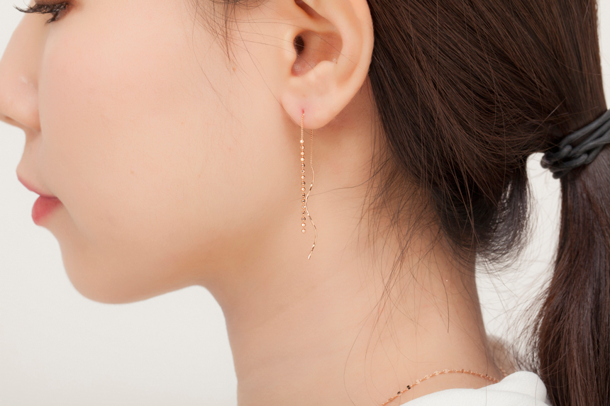 <b><p>14k rose wave Dp earring Women's gold</p></b><b><p>14k ローズ ウェーブ ドロップ イヤリング 女性の金 きれいな 整頓された K唾液</p></b><br /><br /><p align='center'>