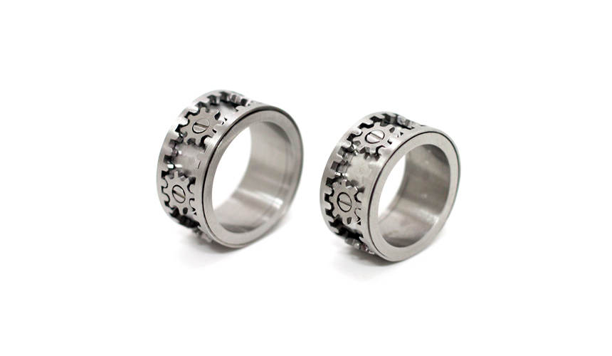 <b><p>An engineering studt made Gear, Pipette spr</p></b><b><p>工大生が 作成された 歯車、 ピジェトスピナー リング あなたのベア</p></b><br /><br /><p align='center'>