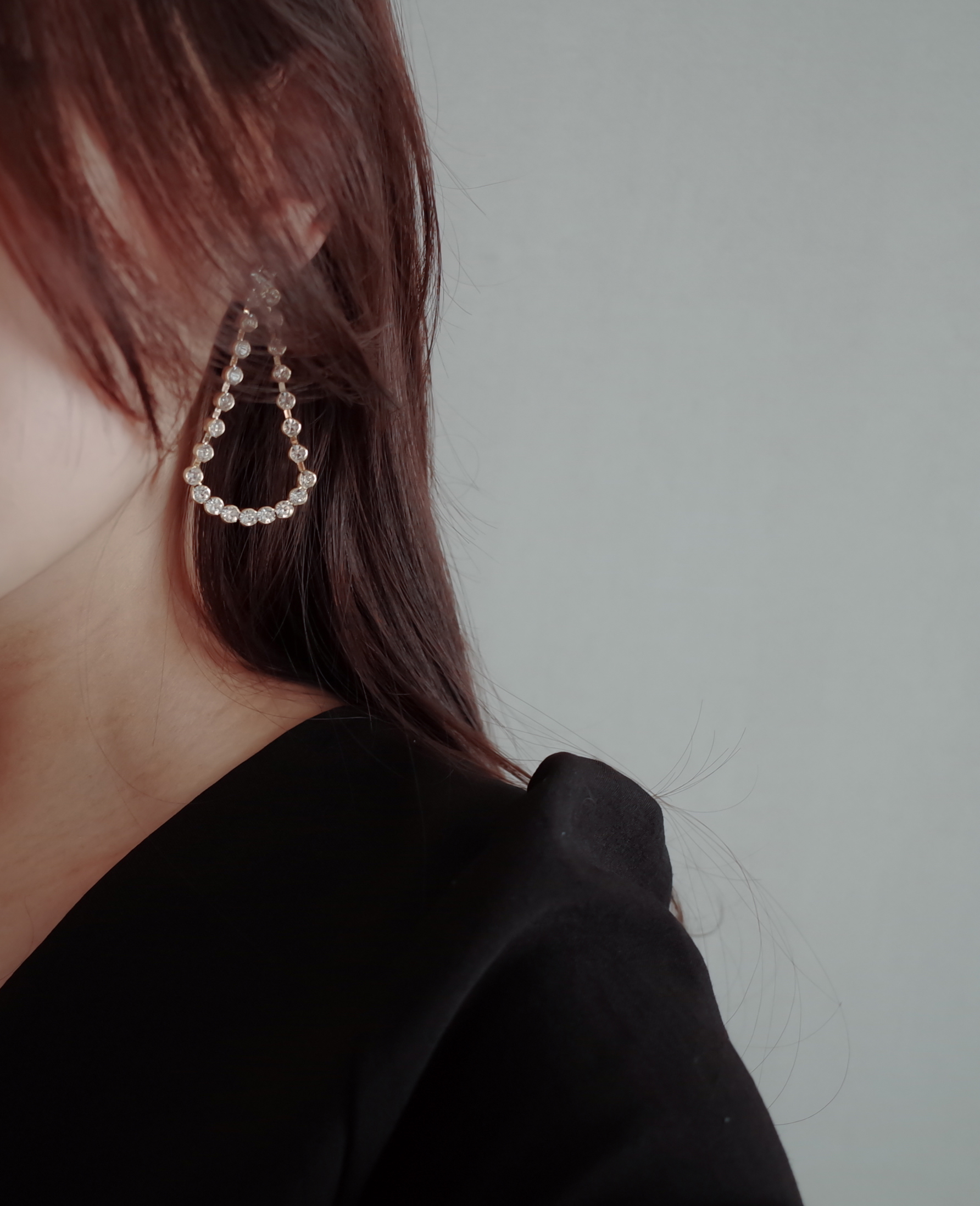 <b><p>Special Offe Mourning The Tgular gloss Cuc</p></b><b><p>特価 無排 ヘブン 三角光沢 キュービック ウンチムイヤリング スタイリッシュな</p></b><br /><br /><p align='center'>