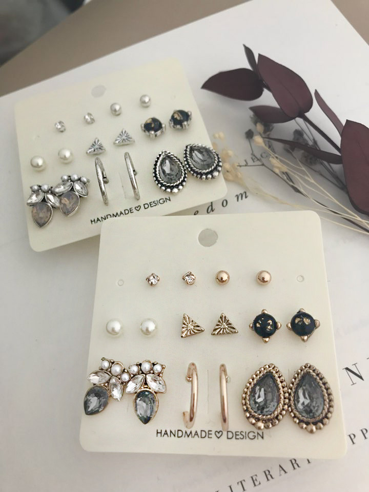 <b><p>Badgirl water drop 16 pieces set earring</p></b><b><p>バッドガール 水滴 16ピース セット イヤリング 女性 ラブリーな ブブ 無難な</p></b><br /><br /><p align='center'>