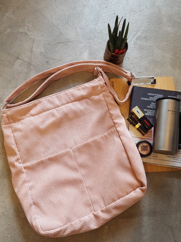 <b><p>Double pocket Golden eco bag</p></b><b><p>ダブルポケットゴールデンエコバック</p></b><br /><br /><p align='center'>