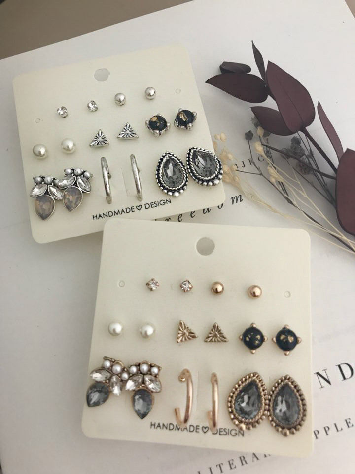 <b><p>Badgirl water drop 16 pieces set earring</p></b><b><p>バッドガール 水滴 16ピース セット イヤリング 女性 ラブリーな ブブ 無難な</p></b><br /><br /><p align='center'>