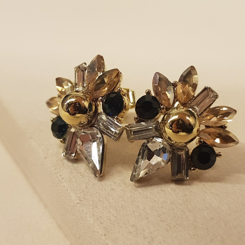 <b><p>Cheddar stone Daily Erings Cubic Gift Bl</p></b><b><p>チェダー ストーン デイリーピアス キュービック ギフト ブリンブリン 整頓された</p></b><br /><br /><p align='center'>