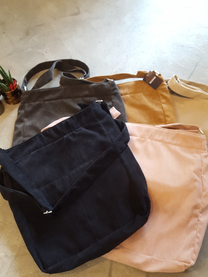 <b><p>Double pocket Golden eco bag</p></b><b><p>ダブルポケットゴールデンエコバック</p></b><br /><br /><p align='center'>