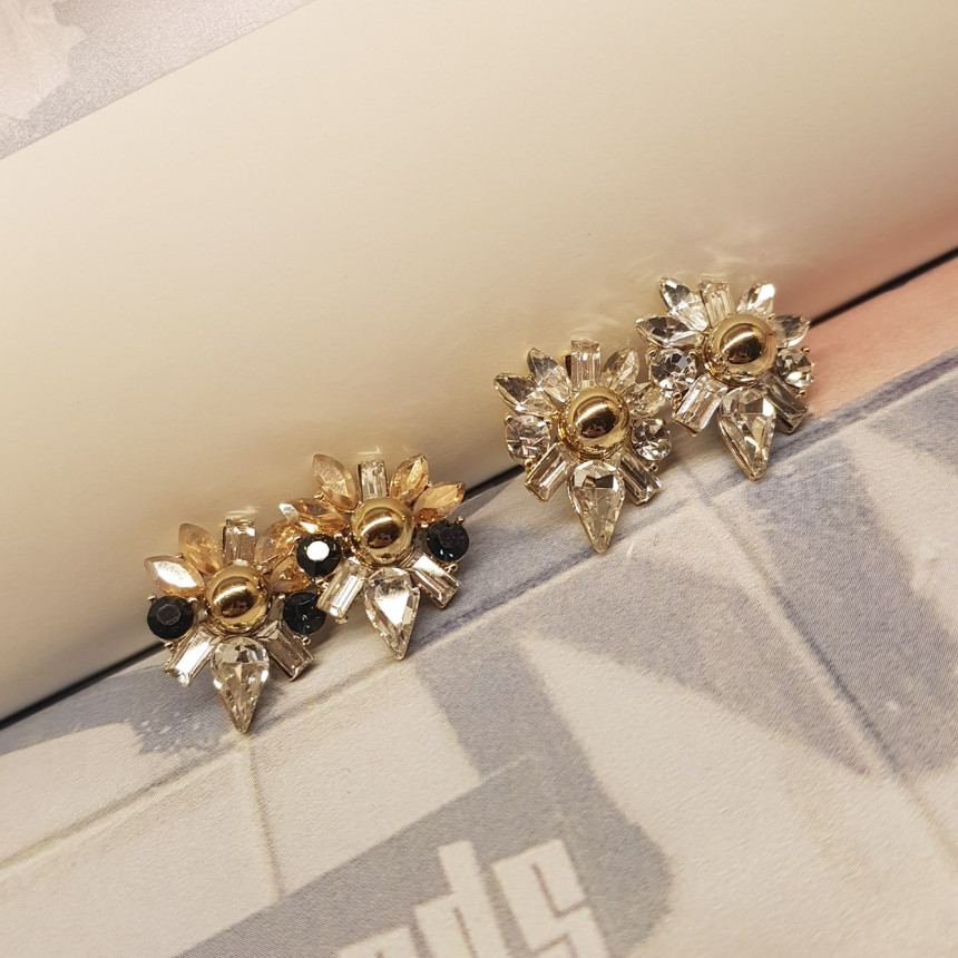 <b><p>Cheddar stone Daily Erings Cubic Gift Bl</p></b><b><p>チェダー ストーン デイリーピアス キュービック ギフト ブリンブリン 整頓された</p></b><br /><br /><p align='center'>