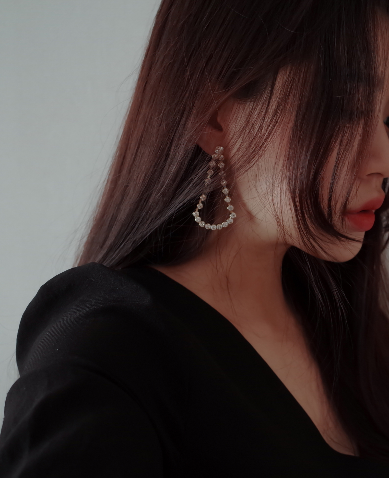 <b><p>Special Offe Mourning The Tgular gloss Cuc</p></b><b><p>特価 無排 ヘブン 三角光沢 キュービック ウンチムイヤリング スタイリッシュな</p></b><br /><br /><p align='center'>