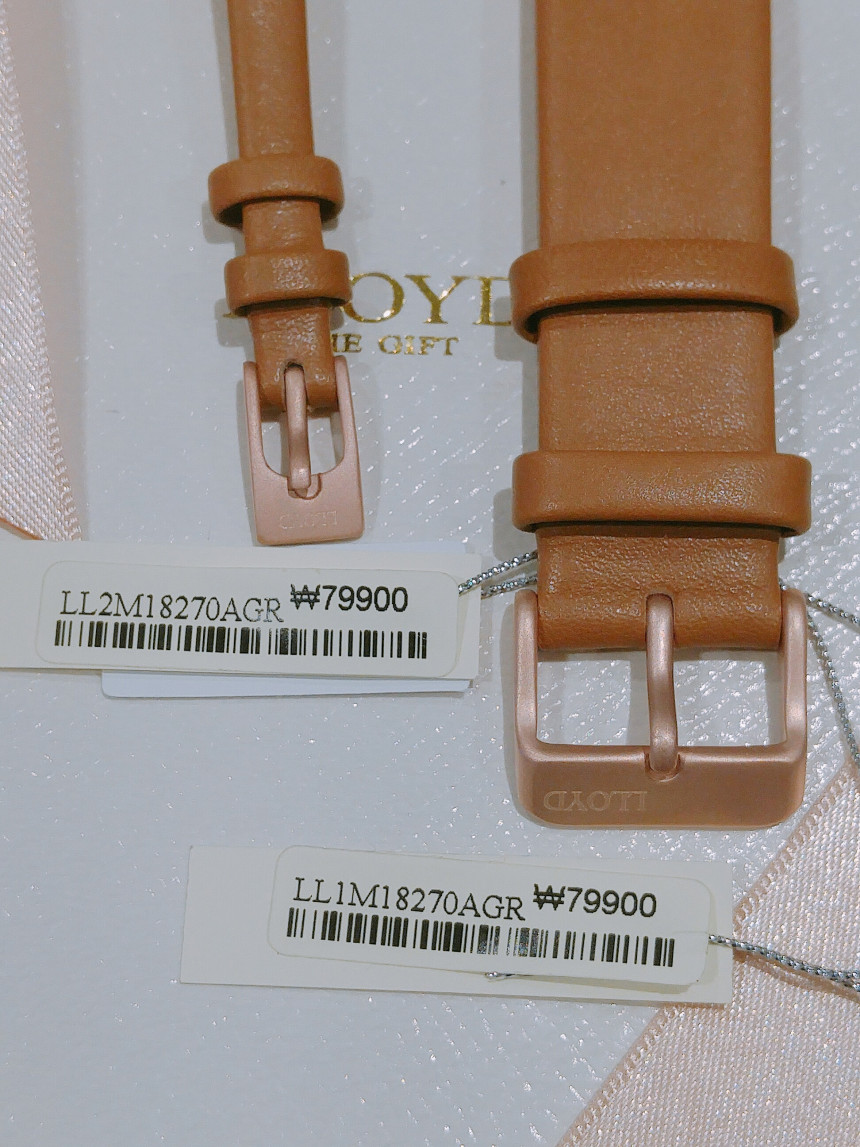 <b><p>Lloyd Valentine Brown coup cck LL3G18270AGR</p></b><b><p>ロイド バレンタイン ブラウン カップル 時計 LL3G18270AGR 男 女性</p></b><br /><br /><p align='center'>