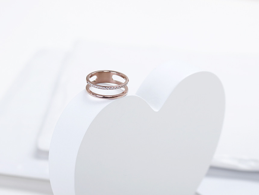 <b><p>Layered Two-line cubic Surge Steel titanium</p></b><b><p>重ね着 二行キュービック 書かれているカールスチール リング チタン デイリー スリム</p></b><br /><br /><p align='center'>