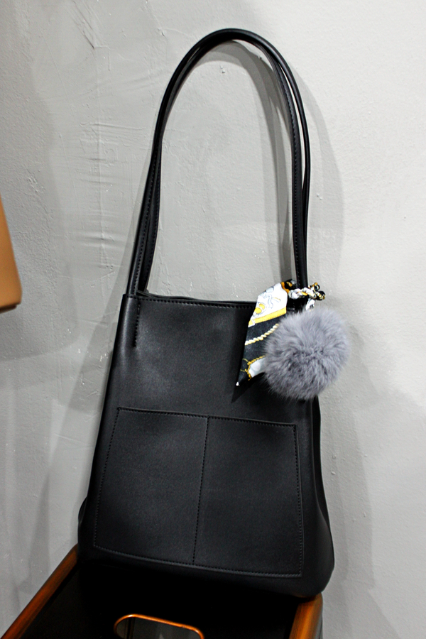 <b><p>Daily to Pocket Shoulder Bag Women's Casual</p></b><b><p>デイリーツーポケットショルダーバッグの女性のカジュアルコートに似合うバッグジャケトヌンアイテム軽いお</p></b><br /><br /><p align='center'>