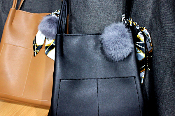 <b><p>Daily to Pocket Shoulder Bag Women's Casual</p></b><b><p>デイリーツーポケットショルダーバッグの女性のカジュアルコートに似合うバッグジャケトヌンアイテム軽いお</p></b><br /><br /><p align='center'>