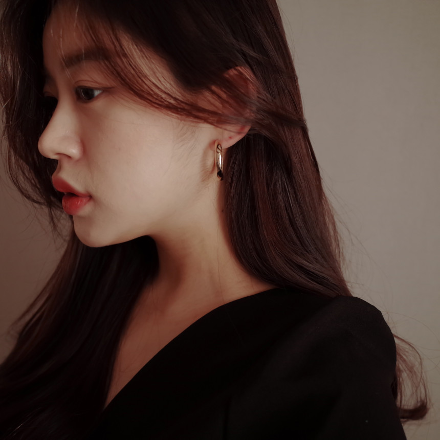 <b><p>NO.89 Basic Metal Ring earrs Stylish Ch Unique</p></b><b><p>NO.89 ベーシックメタル リングピアス スタイリッシュな ユニークなデザイン</p></b><br /><br /><p align='center'>