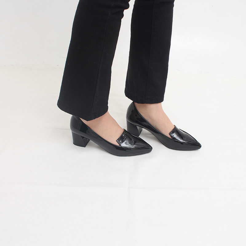 <b><p>2018 comfy cushion Tgue looper 5cm Korean</p></b><b><p>2018年 心地よい クッション 厚底ローファー 5cm Koreanスジェ エナメル</p></b><br /><br /><p align='center'>