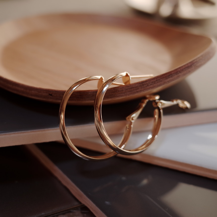 <b><p>NO.89 Basic Metal Ring earrs Stylish Ch Unique</p></b><b><p>NO.89 ベーシックメタル リングピアス スタイリッシュな ユニークなデザイン</p></b><br /><br /><p align='center'>