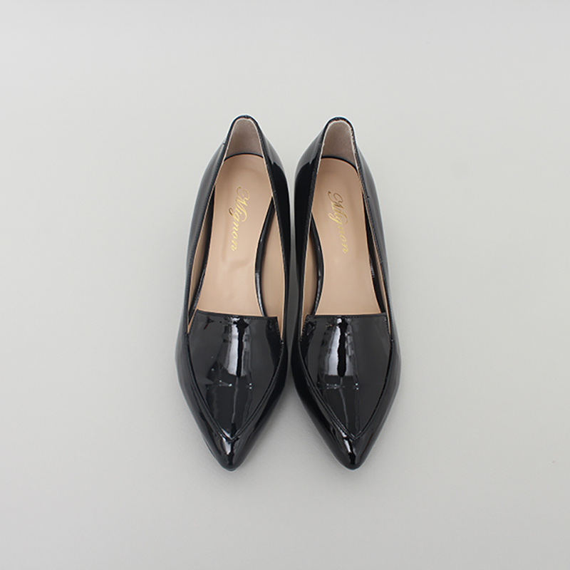 <b><p>2018 comfy cushion Tgue looper 5cm Korean</p></b><b><p>2018年 心地よい クッション 厚底ローファー 5cm Koreanスジェ エナメル</p></b><br /><br /><p align='center'>