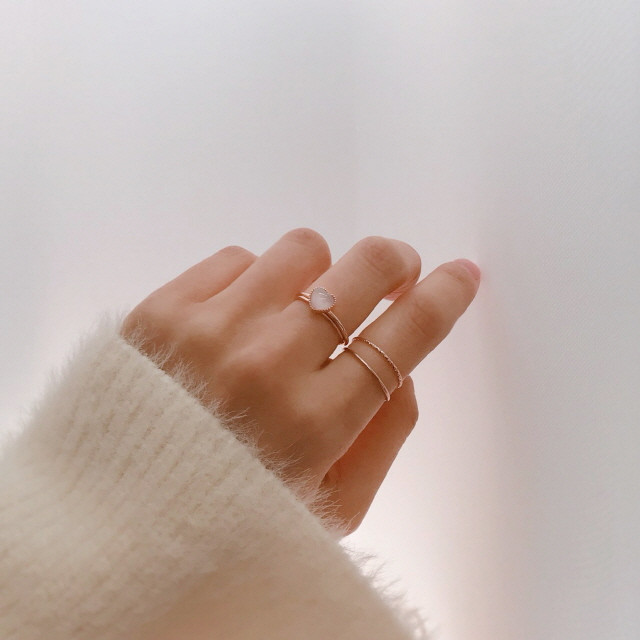 <b><p>Love Me heart one friendship ng gold silr</p></b><b><p>ラブ米 ハート ストーン 友情 リング ゴールド シルバー 重ね着 5 色 デイリー</p></b><br /><br /><p align='center'>