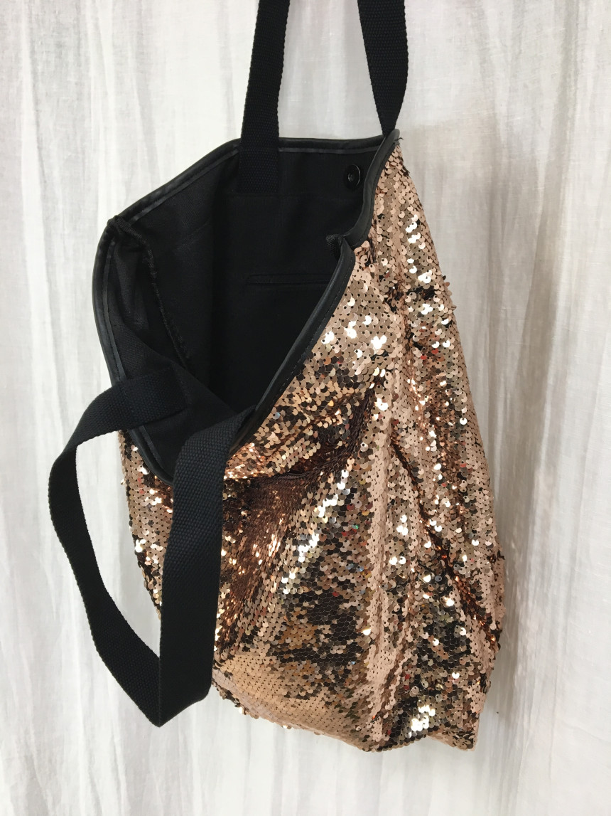 <b><p>SO MARCH Panchaku Sequin Show Pobec Bag Eco</p></b><b><p>SO MARCHパンチャクスパンコールショーポベクバッグエコバックトートバッグショルダーバッグ素材</p></b><br /><br /><p align='center'>