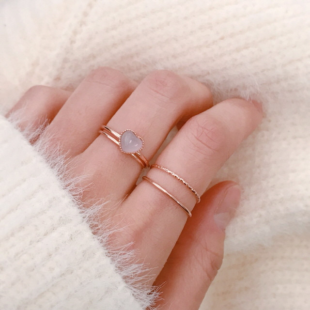 <b><p>Love Me heart one friendship ng gold silr</p></b><b><p>ラブ米 ハート ストーン 友情 リング ゴールド シルバー 重ね着 5 色 デイリー</p></b><br /><br /><p align='center'>