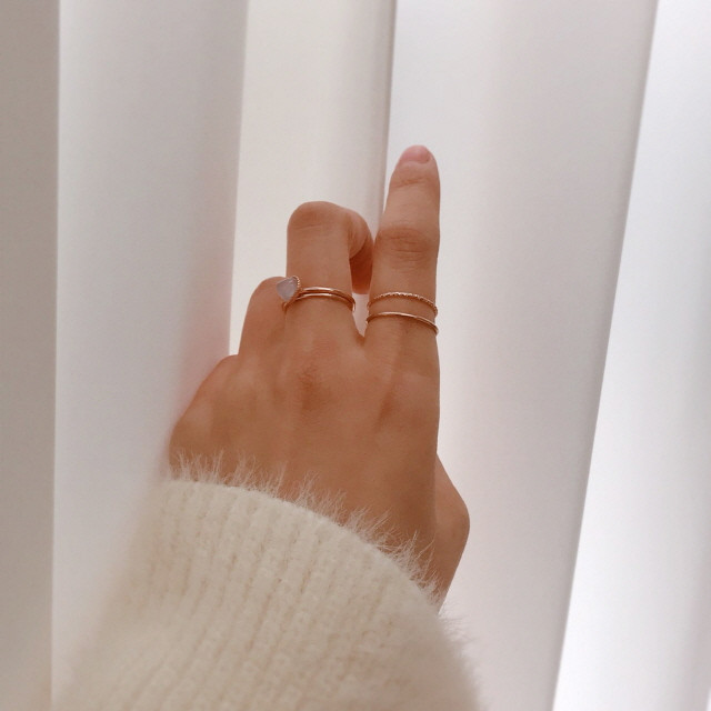 <b><p>Love Me heart one friendship ng gold silr</p></b><b><p>ラブ米 ハート ストーン 友情 リング ゴールド シルバー 重ね着 5 色 デイリー</p></b><br /><br /><p align='center'>