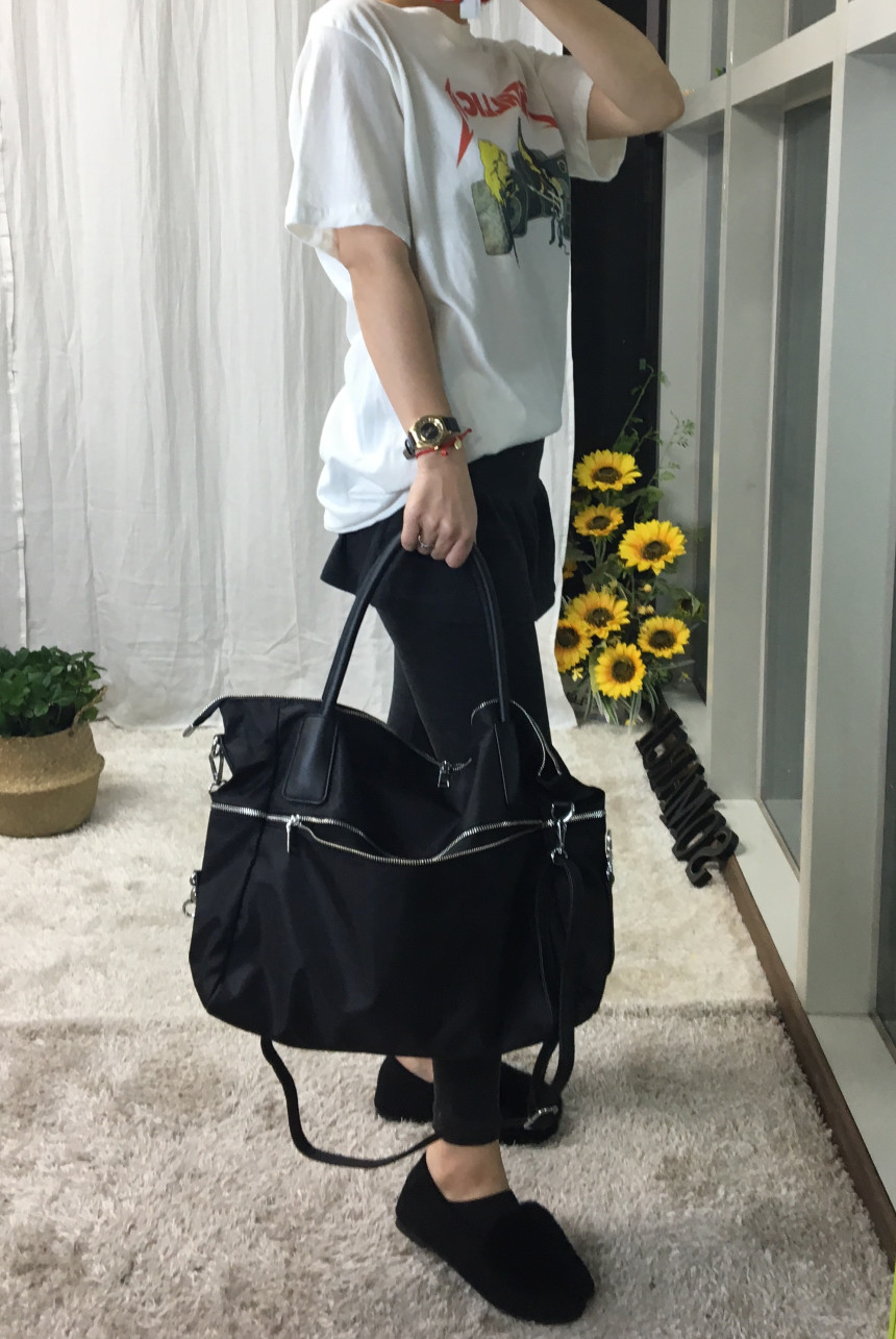 <b><p>SO MARCH BIG PRIUR PERBA Big Bag Tote Shoulder</p></b><b><p>SO MARCH BIGフリーショーポベクビッグバッグビッグトートバッグビッグバッグプラダ生地軽量バ</p></b><br /><br /><p align='center'>