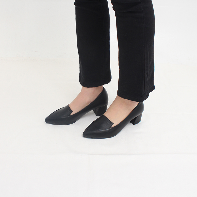 <b><p>2018 comfy cushion Tgue looper 5cm Korean</p></b><b><p>2018年 心地よい クッション 厚底ローファー 5cm Koreanスジェ エナメル</p></b><br /><br /><p align='center'>