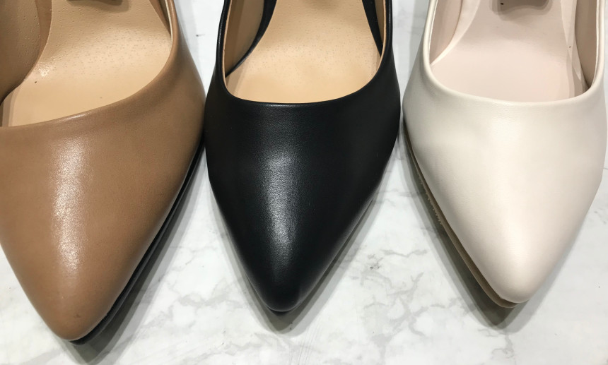 <b><p>Feeling Stiletto Hl Ko A griy atmosphe Dodgy</p></b><b><p>感じている スティレットヒール 韓国語 ガーリッシュな雰囲気 高慢なコーディネート</p></b><br /><br /><p align='center'>