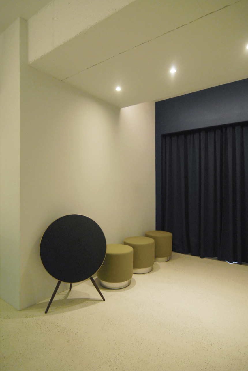 <b><p>Simple 2way Square Shoulder Bag 3color Two</p></b><b><p>シンプル2wayスクエアショルダーバッグ3colorツーウェイバック女性トートバッグハンドバッグミニ</p></b><br /><br /><p align='center'>