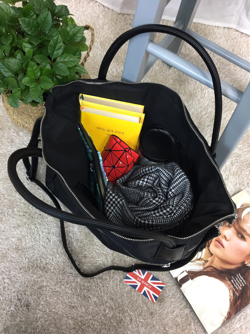 <b><p>SO MARCH BIG PRIUR PERBA Big Bag Tote Shoulder</p></b><b><p>SO MARCH BIGフリーショーポベクビッグバッグビッグトートバッグビッグバッグプラダ生地軽量バ</p></b><br /><br /><p align='center'>