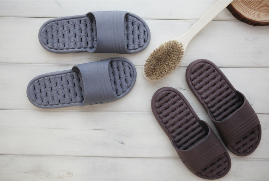 <b><p>Yun Leving Caustic ra Stroe simple Modern</p></b><b><p>ユンリビング 歌声非 最強 シンプル モダン ヨクシルファ EVA素材 滑り 防止</p></b><br /><br /><p align='center'>