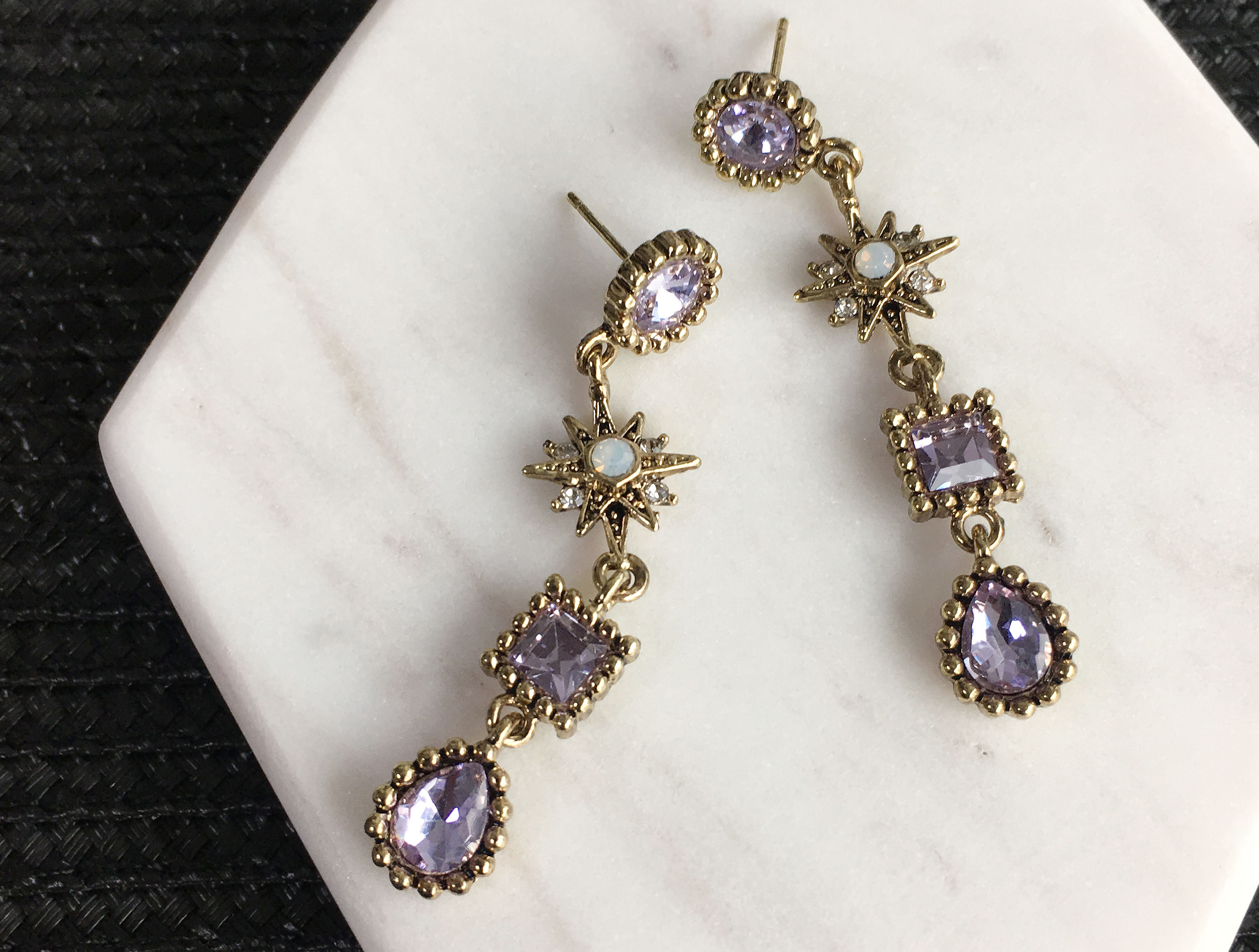 <b><p>Specl Offers Antique Bold jewelry earing</p></b><b><p>特価 アンティーク ボールド 宝石 イヤリング 春 個人 12種 ドロップグ エスニック</p></b><br /><br /><p align='center'>