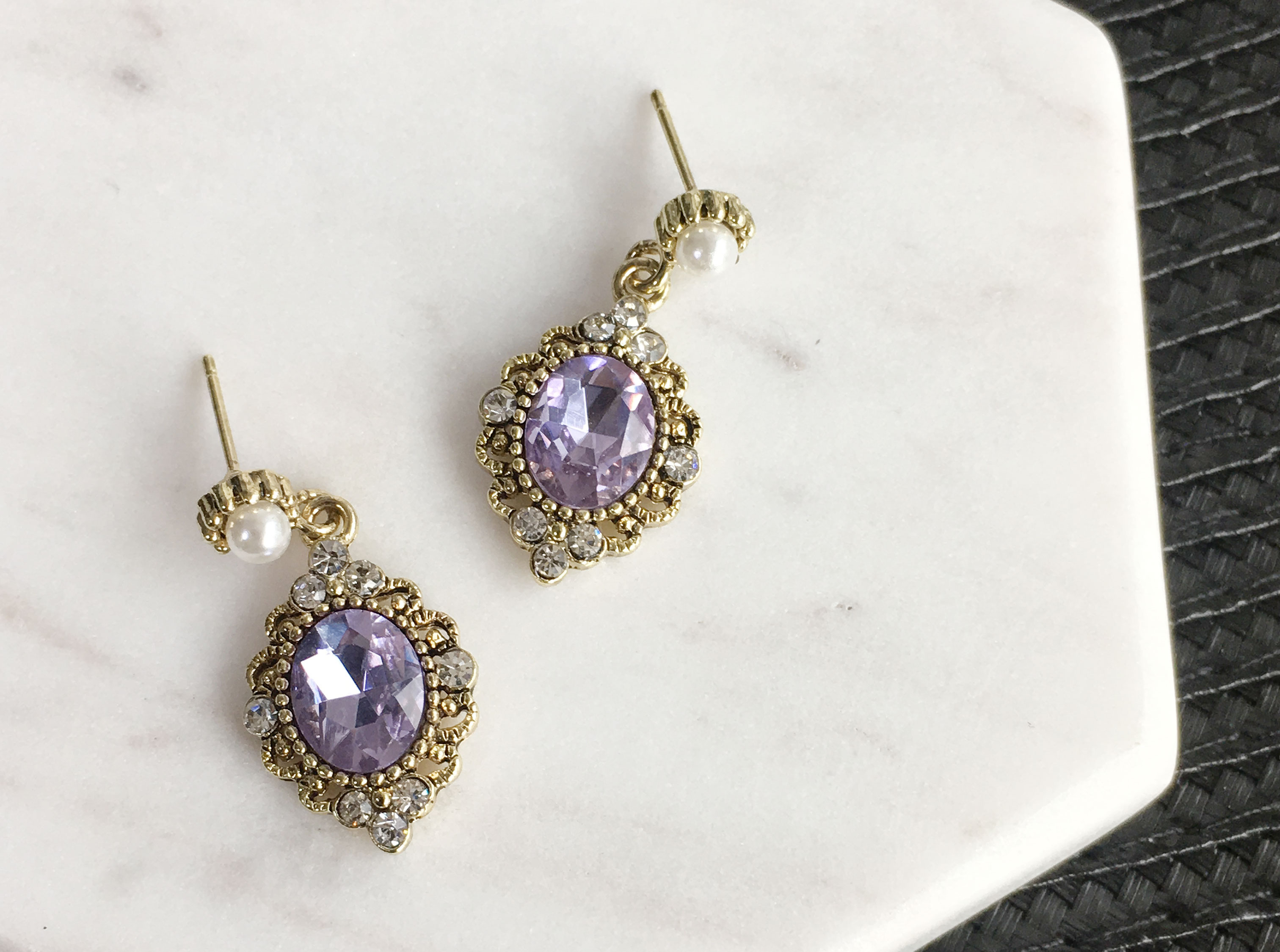 <b><p>Specl Offers Antique Bold jewelry earing</p></b><b><p>特価 アンティーク ボールド 宝石 イヤリング 春 個人 12種 ドロップグ エスニック</p></b><br /><br /><p align='center'>