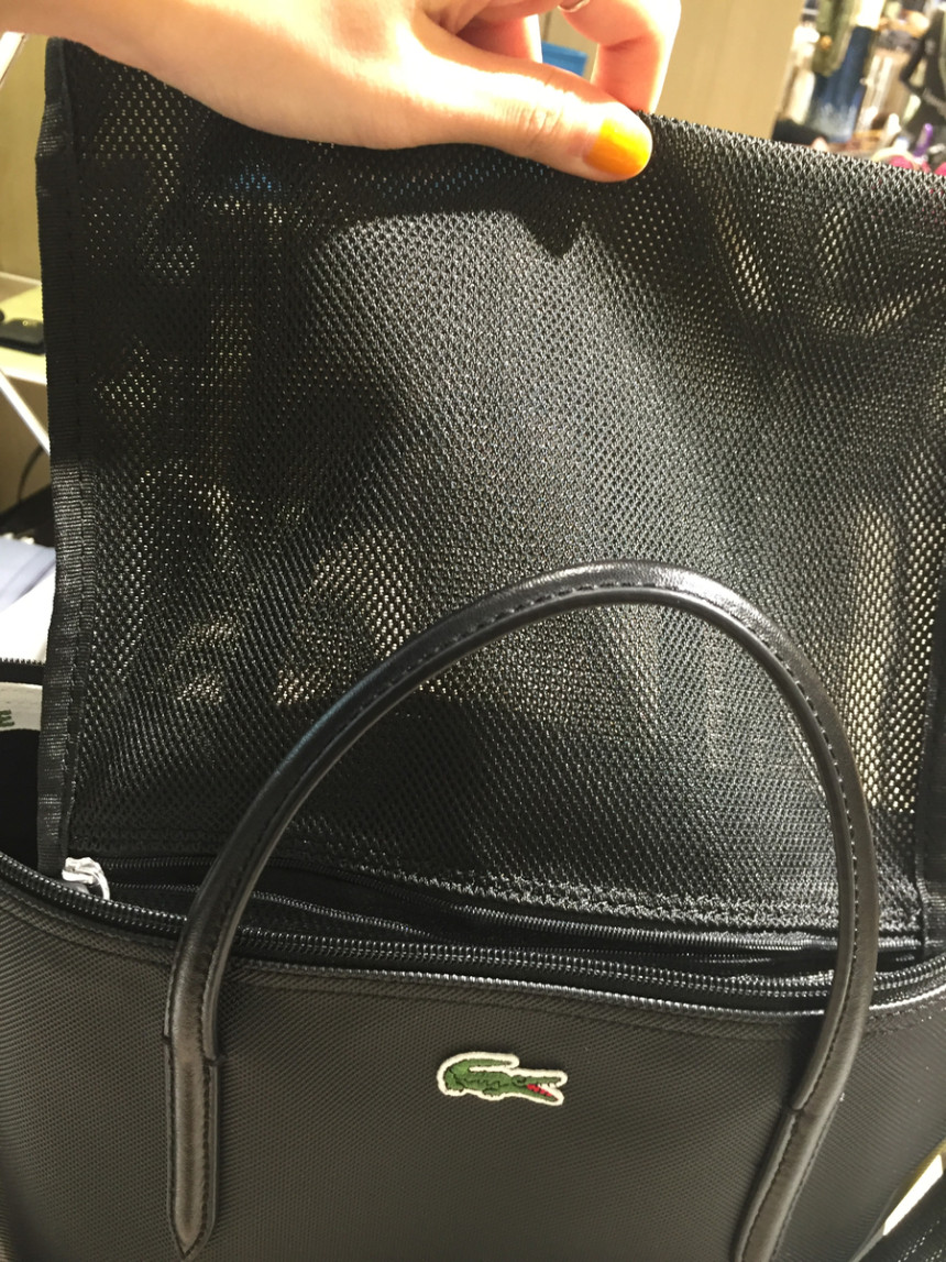 <b><p>Laste Crs Vertical ShoPurBk NF1891P17C Easy</p></b><b><p>ラコステクロス縦型ショーポベクNF1891P17C簡単コーディネート実用満点すっきりとしたショルダー</p></b><br /><br /><p align='center'>