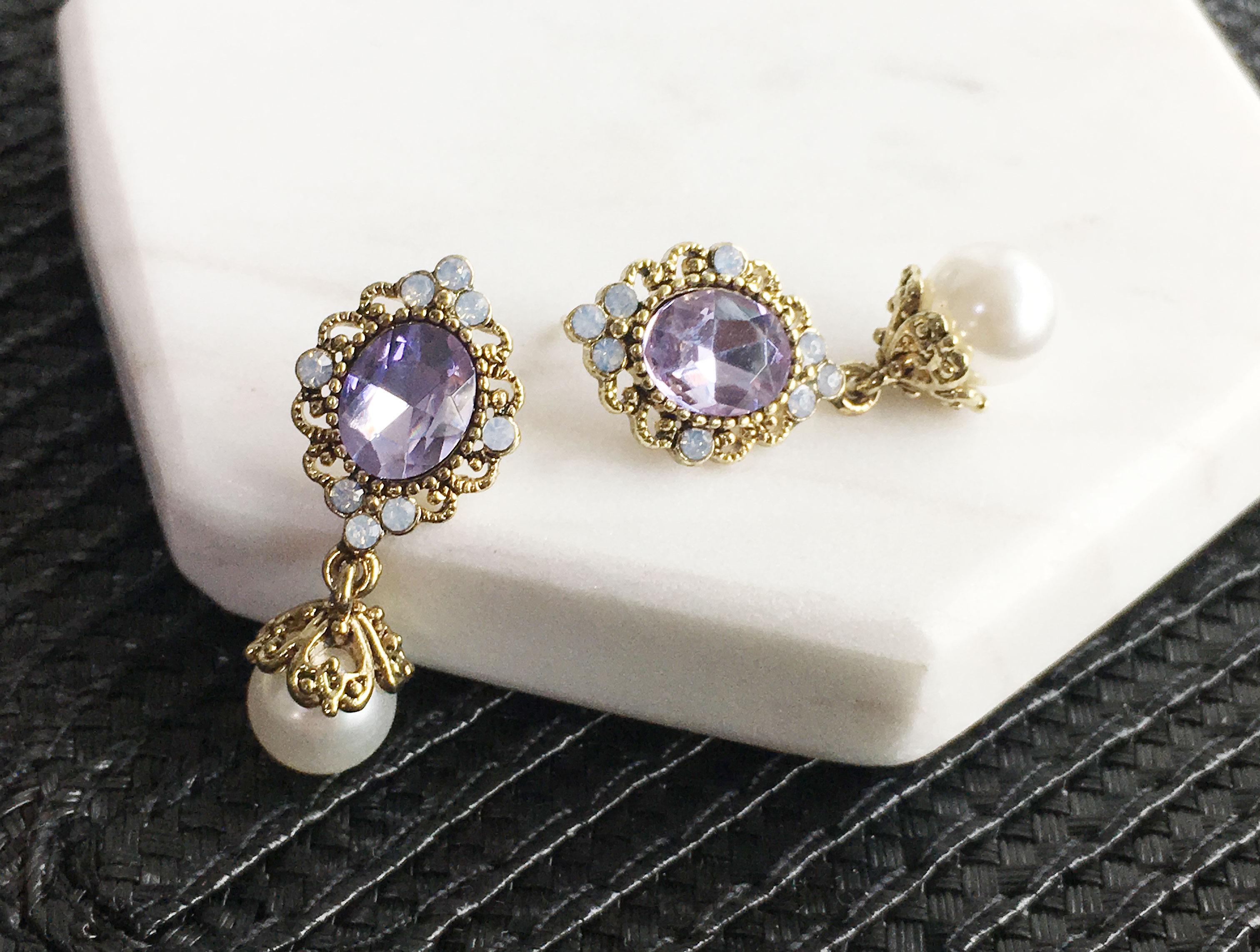 <b><p>Specl Offers Antique Bold jewelry earing</p></b><b><p>特価 アンティーク ボールド 宝石 イヤリング 春 個人 12種 ドロップグ エスニック</p></b><br /><br /><p align='center'>