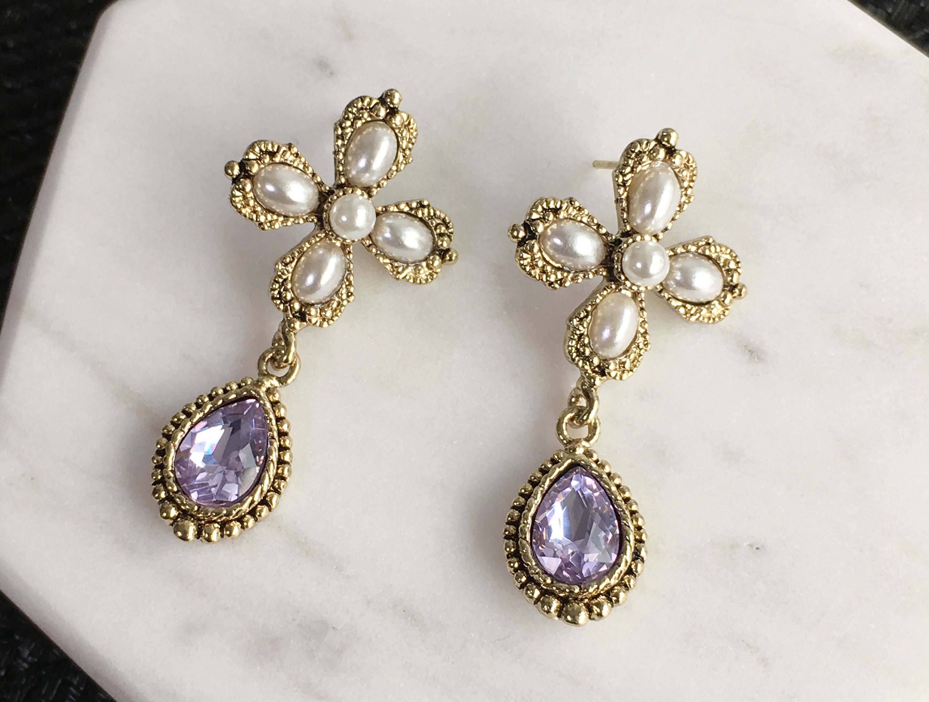 <b><p>Specl Offers Antique Bold jewelry earing</p></b><b><p>特価 アンティーク ボールド 宝石 イヤリング 春 個人 12種 ドロップグ エスニック</p></b><br /><br /><p align='center'>